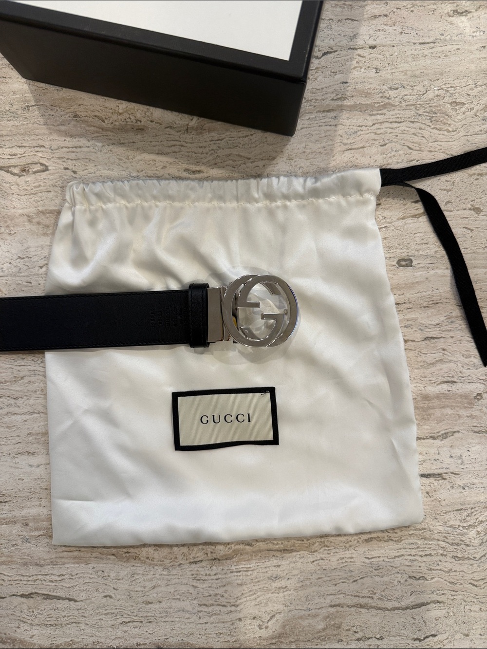 Gucci GG Supreme Canvas Reversible Web Belt in Beige Brown/Black - Picture 3 of 4